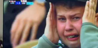 REAKCJA młodego kibica Lechii na GOLA LEGII xD [VIDEO]